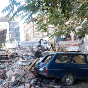 Balıkesir’de artçılar devam ediyor: 4 büyüklüğünde sarsıntı