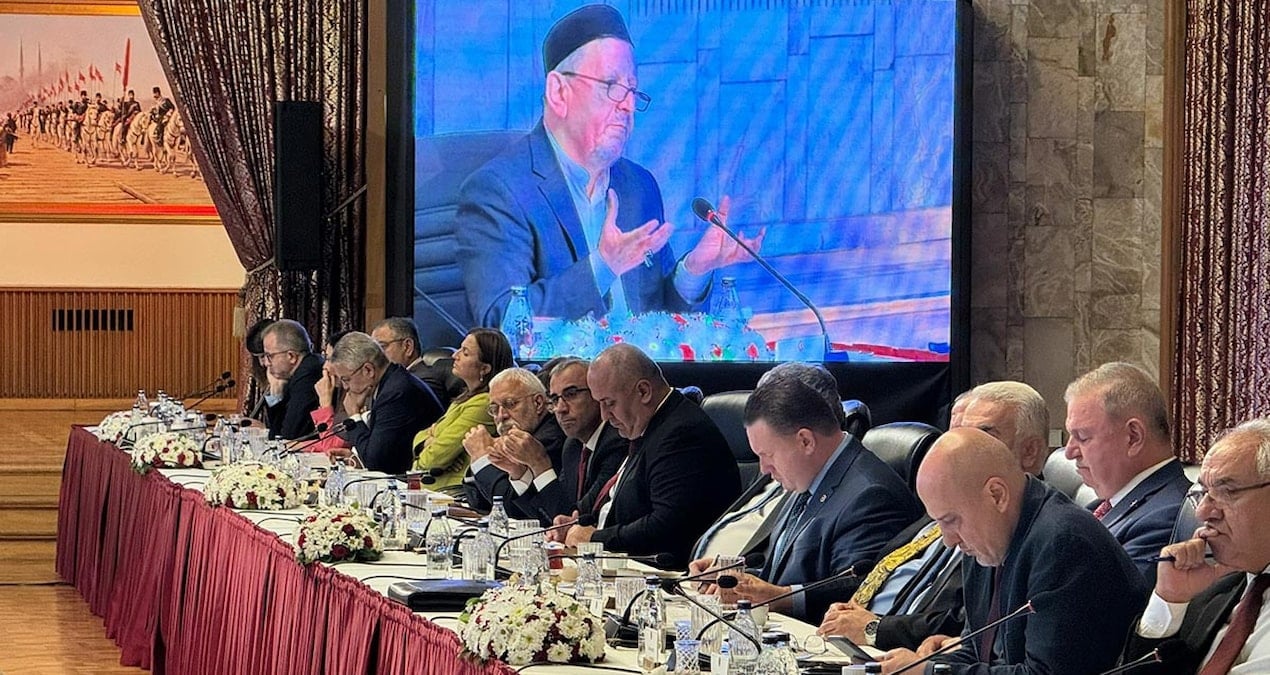 dem partiden aciklama komisyonu terk etmedik 5kFZOEay