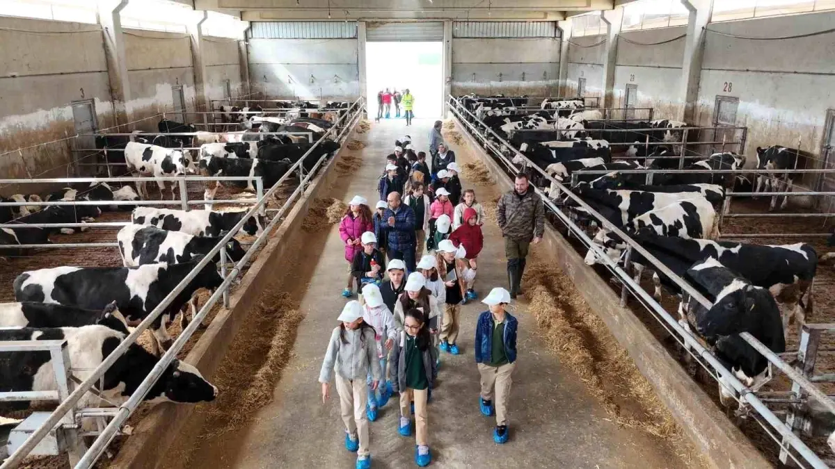 Afyonkarahisar’da ‘Lider Çocuk Tarım Kampı’ Gerçekleşti