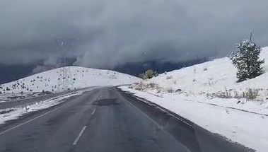 ardahanin yuksek kesimlerine kar yagdi Zeg59hxR.jpg