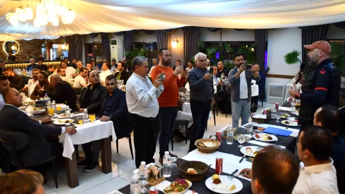 soke 1970 spor kulubu dayanisma gecesi buyuk ilgi gordu vvvZLdXh.jpg