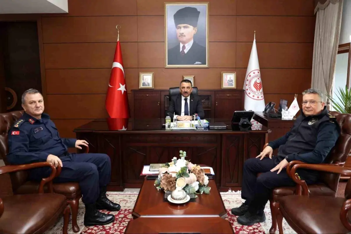 zonguldakta haftalik asayis ve guvenlik toplantisi yapildi gYiaXdmy.jpg