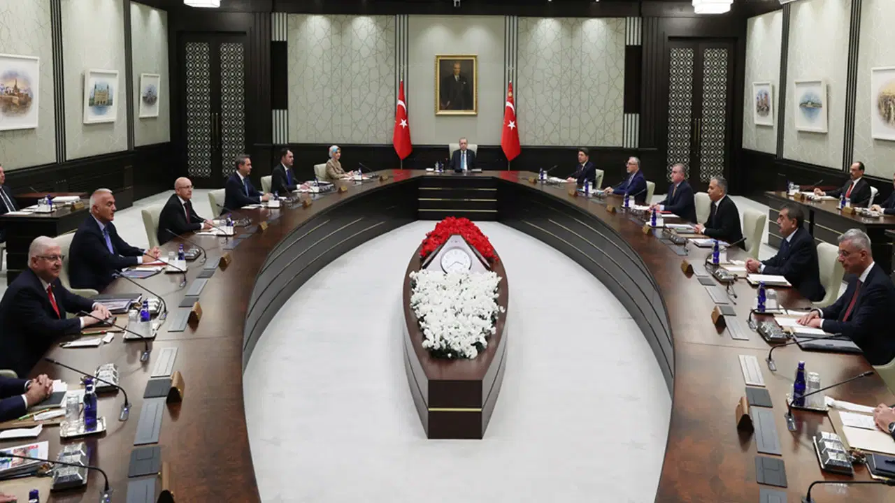 kabine toplantisi basladi XfC8qmp7.jpg