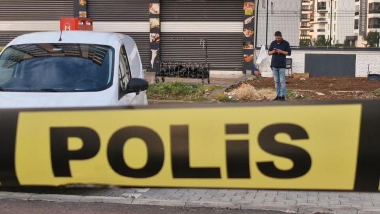 kasap dukkaninda katliam 2 olu 2 yarali 56iNjKkZ.jpg