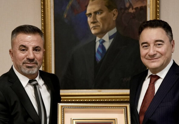 babacan-sereflikochisarlilar-dernegini-agirladi-Mt4Sj2ke