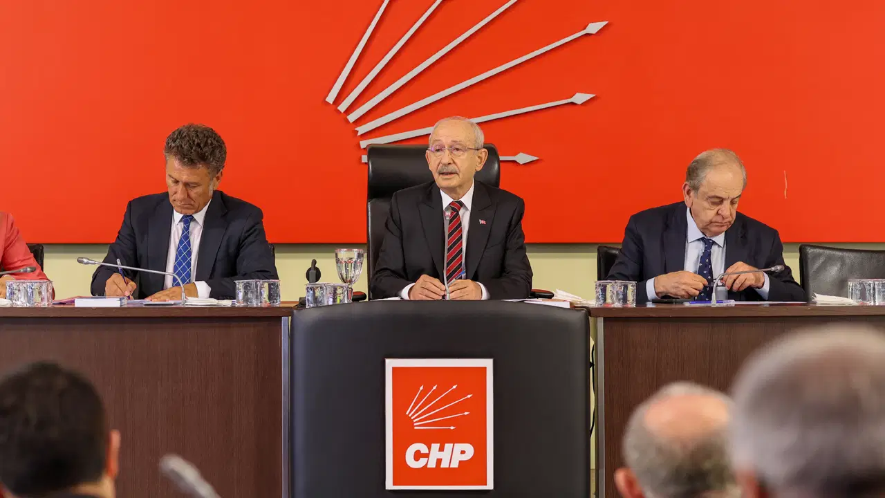 CHP MYK’si Toplantısı: İhraç Gündemi ve Yeni Görevler
