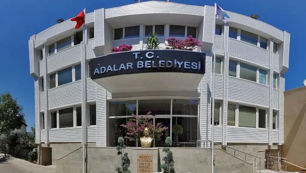 Adalar Belediyesi’ne operasyon! Rüşvet karşılığı ruhsat iddiası: Gözaltına alınan 35 şüpheli tutuklandı